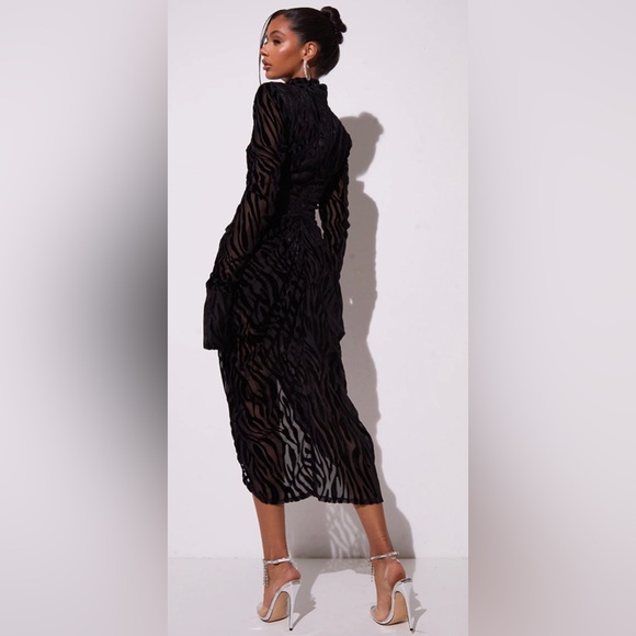 Black Zebra Devore High Neck Draped Midi Dress - 12(US)/16(UK) - Picture 3 of 4